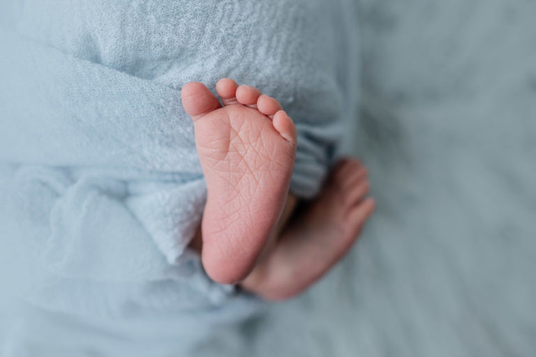 swaddle newborn session